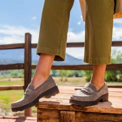 Born Shoes Carrera-Women Slip-Ons